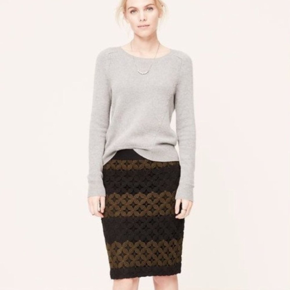 Anne Taylor LOFT Crochet Knee-Length Skirt